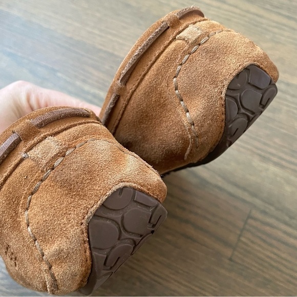 UGG® Olsen men’s suede leather slippers size 5 genuine sheepskin main image 13